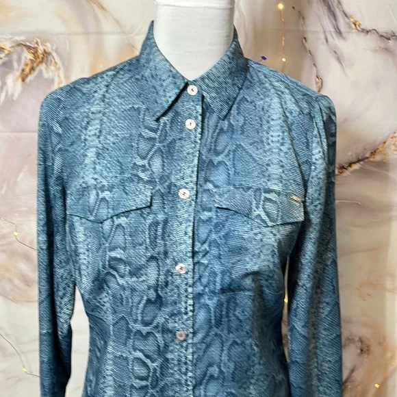 Michael Kors Long Sleeve Collared Button Up Snakeskin Blue Size S - Picture 2 of 12